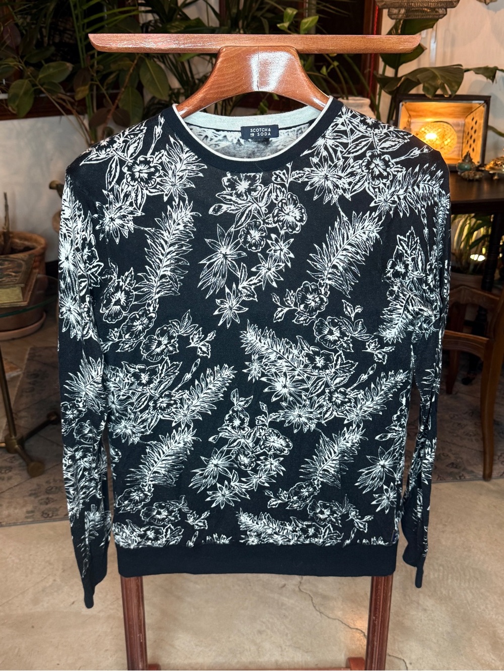 Scotch & Soda Black and White Floral Crewneck Sweater